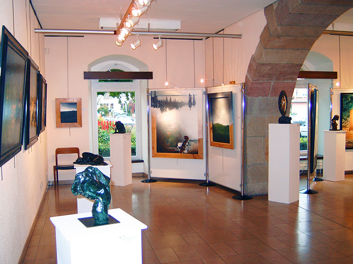 ​Plastica Naboria 2ème biennale des Beaux Arts de Saint-Avold Exposition de Prestige d'Artistes Peintres et Sculpteurs "entre rêve et réalité" Hôtel de ville de Saint-Avold (57) Moselle  Du 1er au 30 octobre 2005 ​