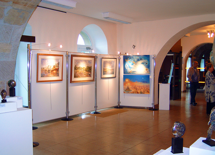 ​Plastica Naboria 2ème biennale des Beaux Arts de Saint-Avold Exposition de Prestige d'Artistes Peintres et Sculpteurs "entre rêve et réalité" Hôtel de ville de Saint-Avold (57) Moselle  Du 1er au 30 octobre 2005 ​