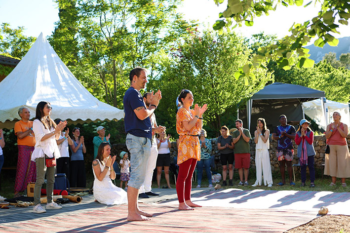ÉVÈNEMENT RENCONTRES RECONNEXION - UNITÉ Nouvelle Terre   Saint-Jean-de-Buèges (34) - Hérault   du 9 au 11 mai 2024